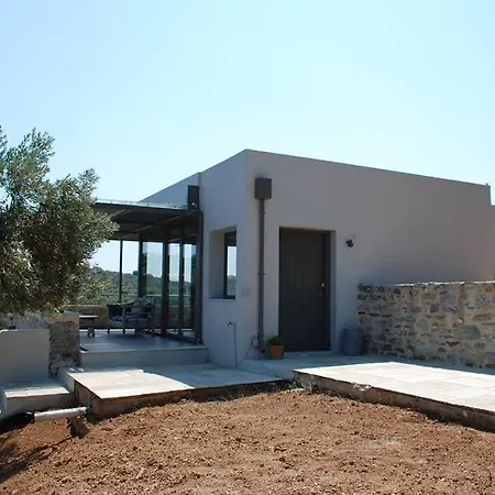House λ Сasa de vacaciones